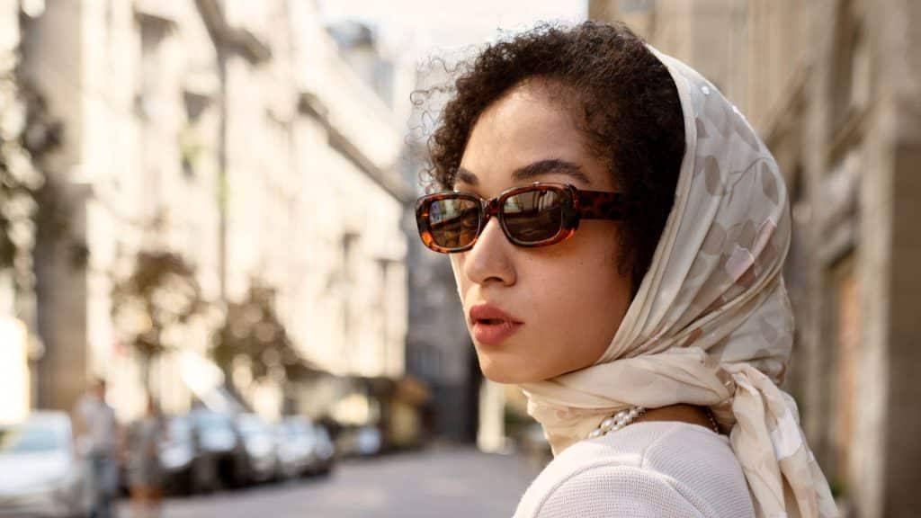  Stylish Headwear for Fashionable Women