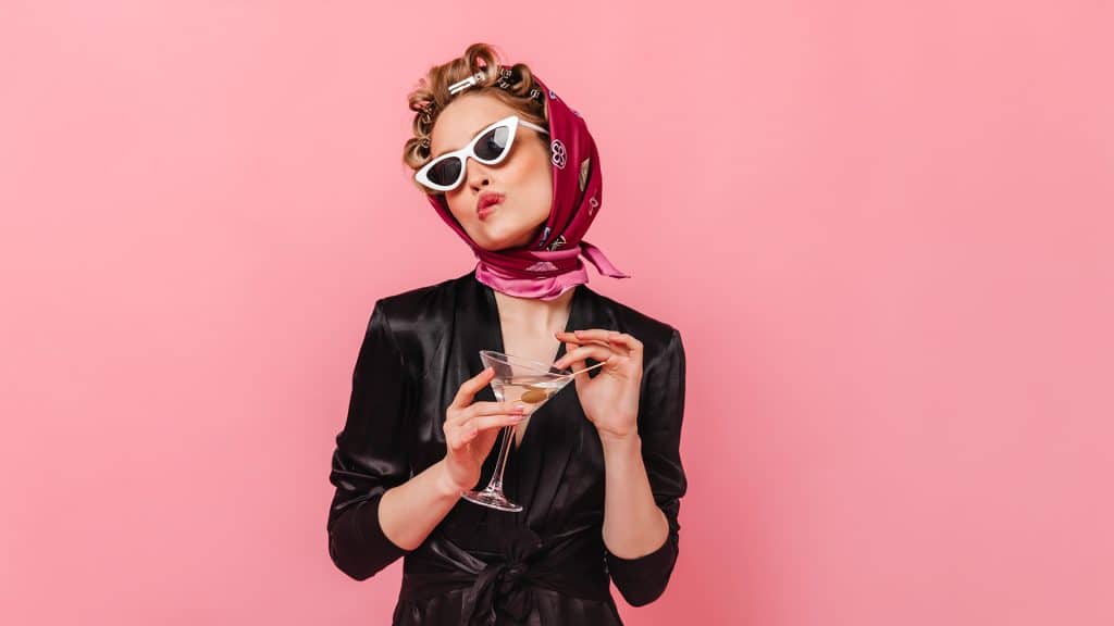  Stylish Headwear for Fashionable Women