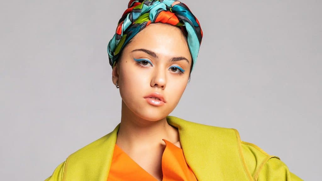  Stylish Headwear for Fashionable Women
